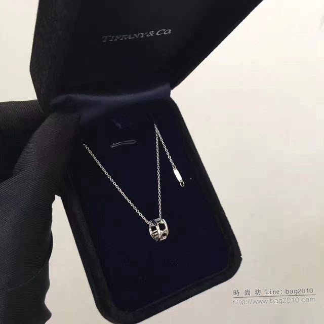 Tiffany純銀飾品 蒂芙尼女士專櫃爆款羅馬數字圓形吊墜項鏈  zgt1721